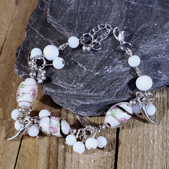 Vintage Murano Glass Beads White Silver Charm Bracelet Style B - Picture 4 of 5